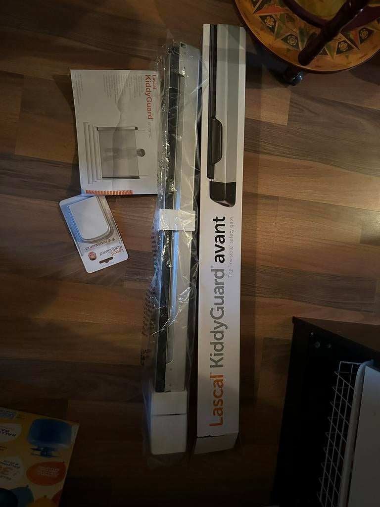 Nieuw Lascal KiddyGuard Avant Traprekje - alleen ophalen, Ophalen, Nieuw, Oprolhekje