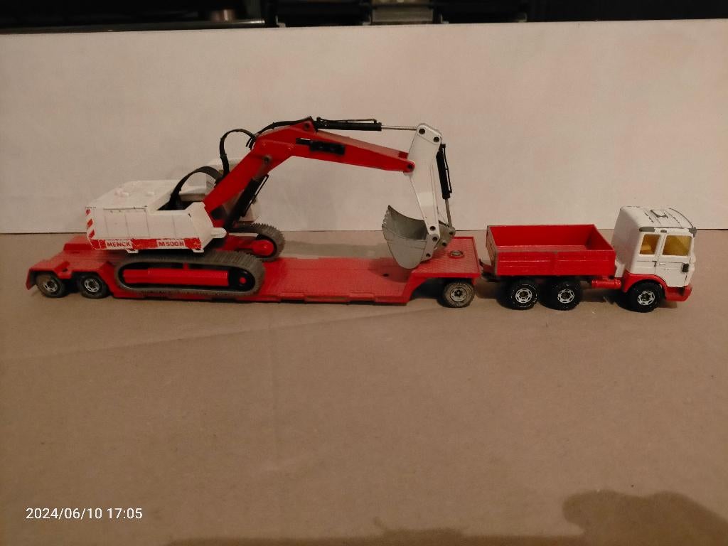Siku Menck met oplegger (1), Ophalen of Verzenden, Zo goed als nieuw, Bus of Vrachtwagen