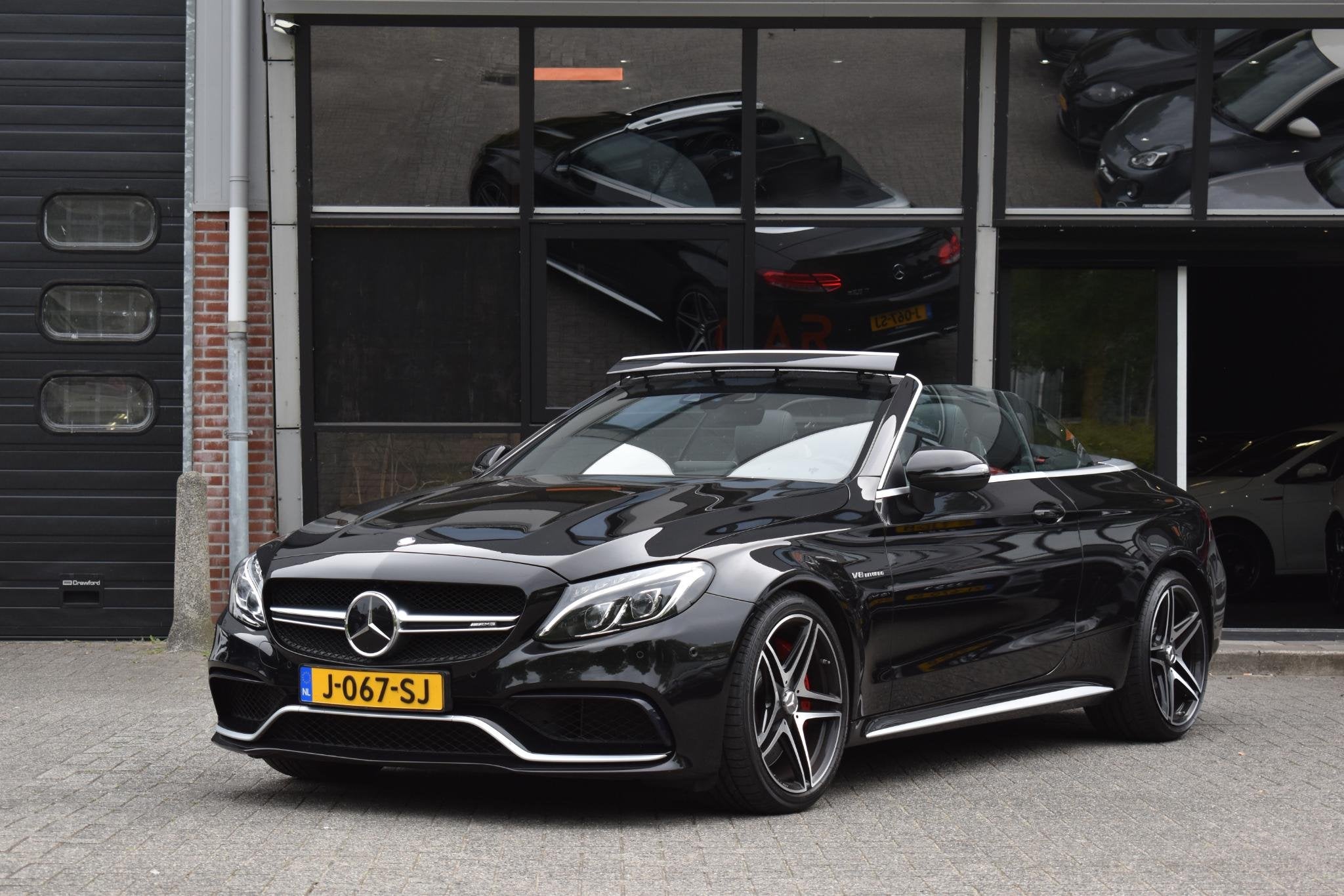 Mercedes-Benz C-klasse Cabrio AMG 63 S HUD Memory Koeling AC, Automaat, Dealer onderhouden, Achterwielaandrijving, Gebruikt