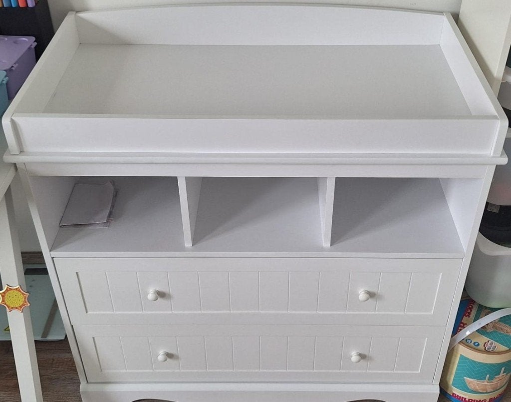 Witte Houten Baby Commode, Zo goed als nieuw, 75 tot 100 cm, Voetruimte, Minder dan 50 cm