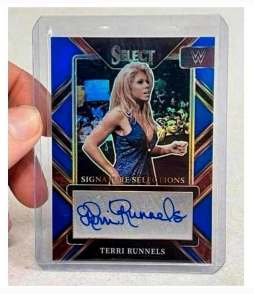 2023 Panini Select WWE Terri Runnels limited + Handtekening, Verzamelen, Sportartikelen en Voetbal, Spelerskaart, Nieuw, Ophalen of Verzenden