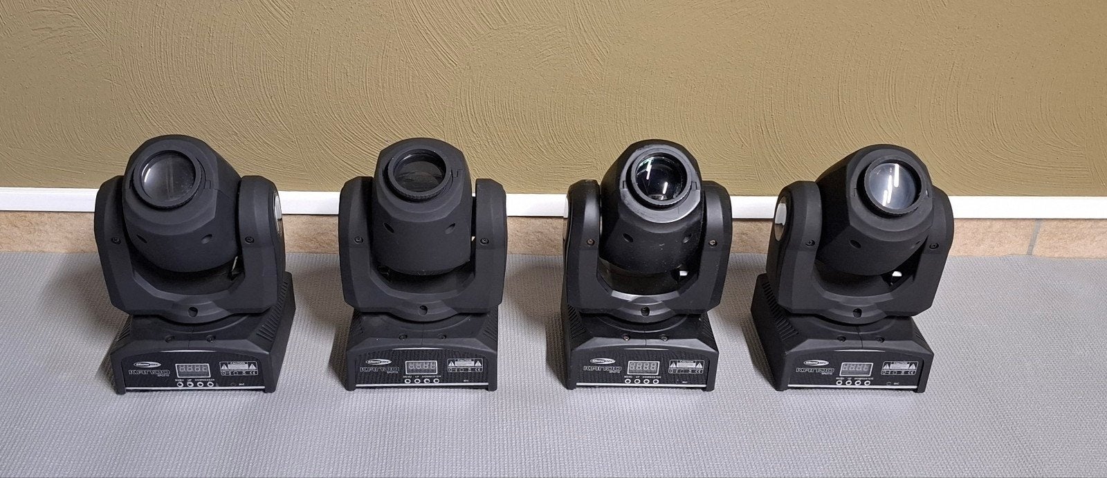 Showtec Kanjo Spot 10 LED Moving Heads (4 stuks), Ophalen, Gebruikt, Licht, Kleur