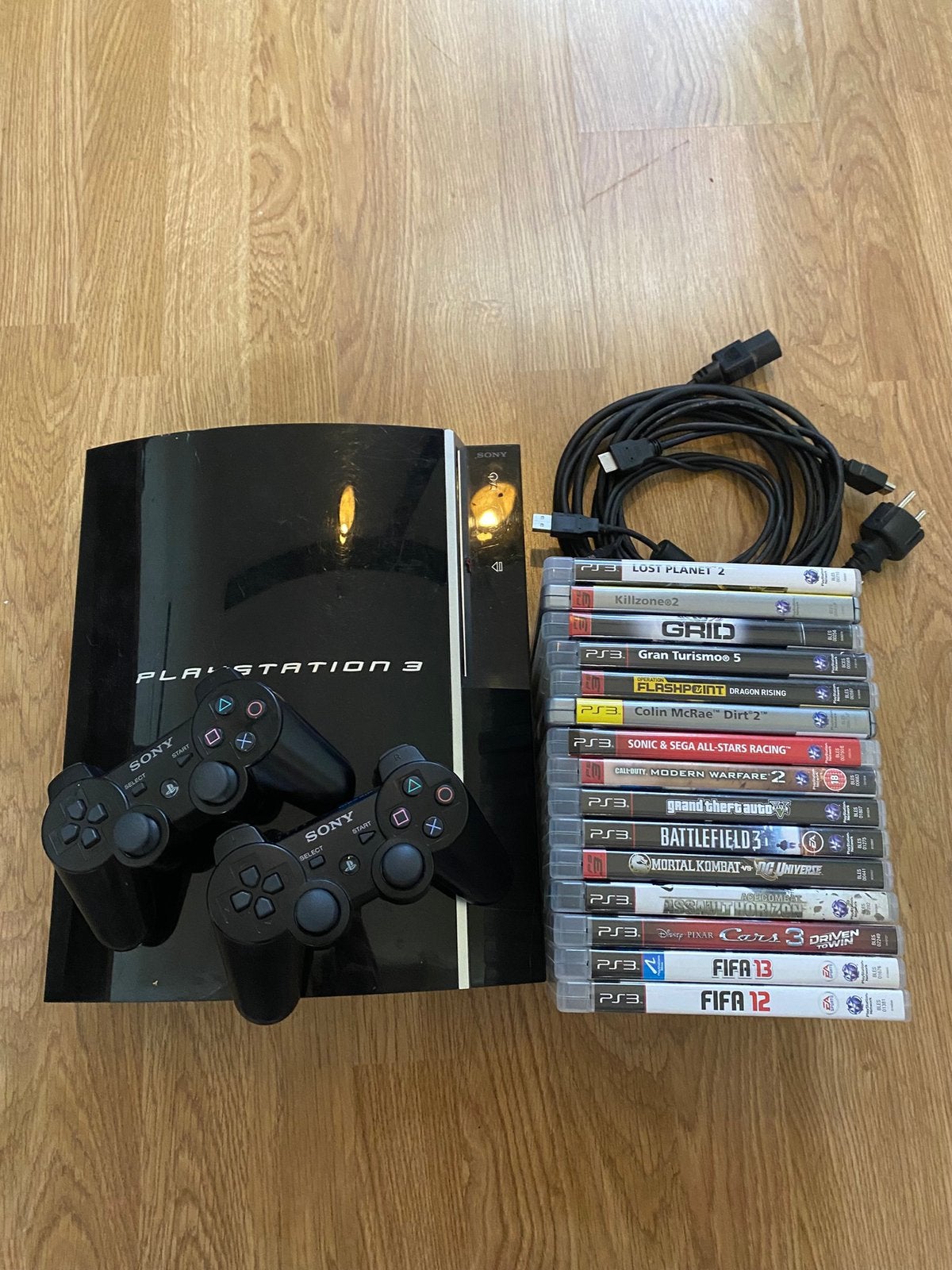 Playstation 3 + 15 spellen, 40 GB, Phat, Met 2 controllers, Ophalen of Verzenden