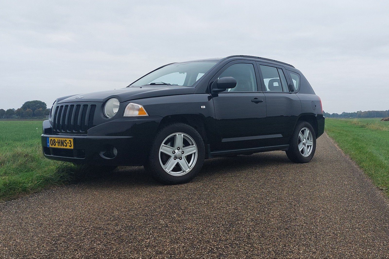 Jeep Compass 2.4 2009 Zwart, 4 cilinders, Zwart, 75 €/maand, Handgeschakeld