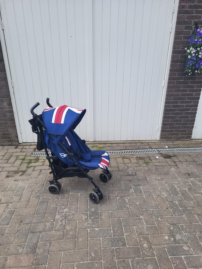Mini Cooper Buggy - Union Jack Design, Kinderen en Baby's, Buggy's, Gebruikt, Overige merken, Verstelbare rugleuning, Zonnekap
