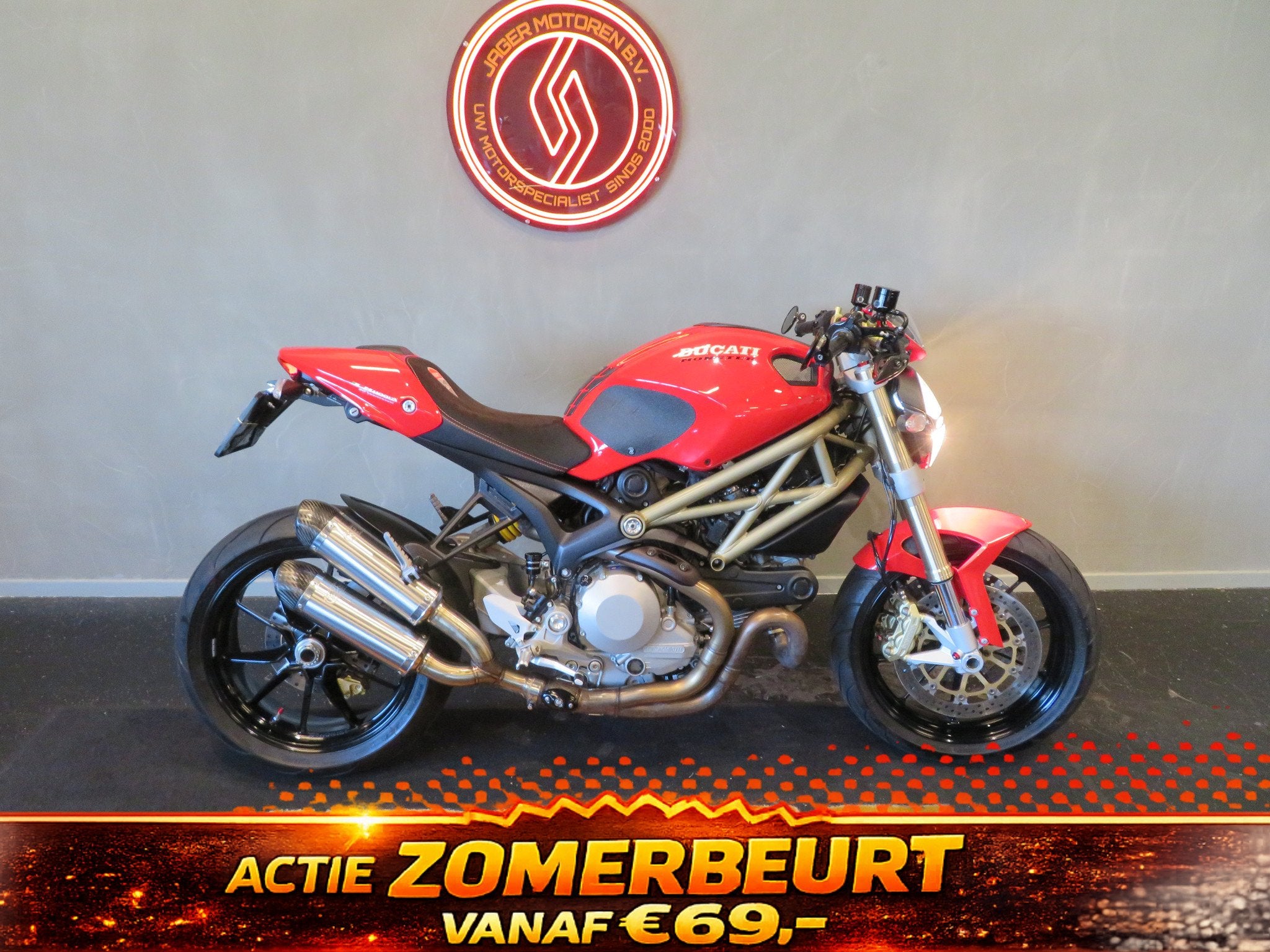 Ducati MONSTER 1100 EVO ALU GPR UITLAAT (bj 2012), Motoren, Motoren | Ducati, Bedrijf, Naked bike