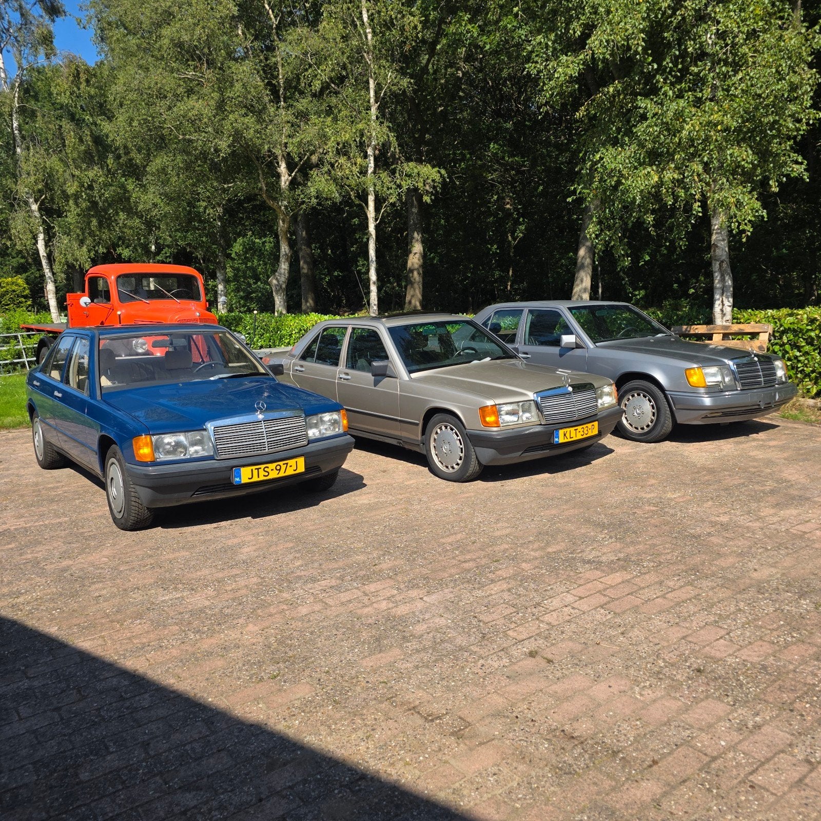 Mercedes w201 190D 2.5 diesel top staat automaat 1987, Auto's, Mercedes-Benz, Particulier, 190-Serie, Diesel, Automaat, Zilver of Grijs