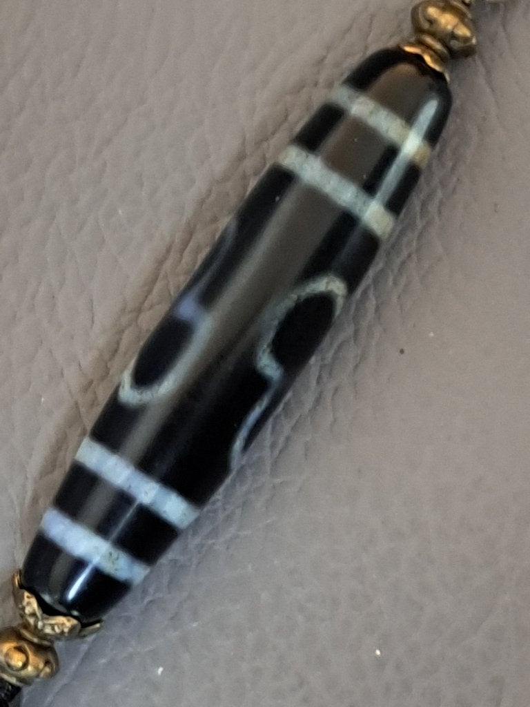 D50 Dzi - Magic Tibetan old Agate "Bodhi" dzi (55x12mm), Antiek en Kunst, Kunst | Niet-Westerse kunst, Tibet, Ophalen of Verzenden