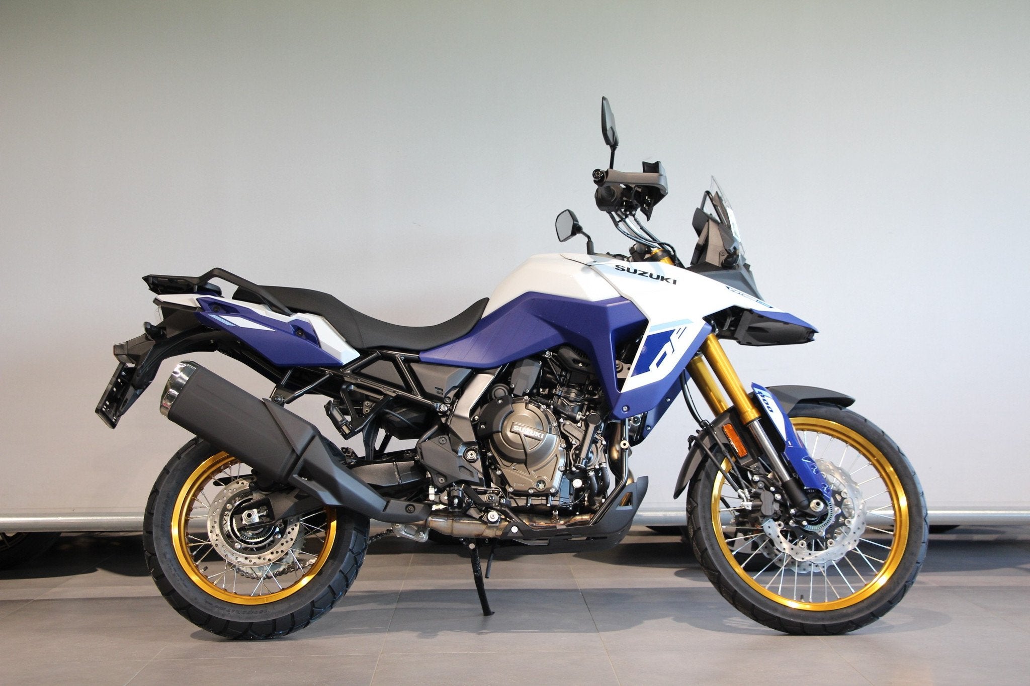 Suzuki V-STROM 800 DE (bj 2025), Lange Dreef 12
4131NH  Vianen, NL, Suzuki, Nieuw, Bedrijf