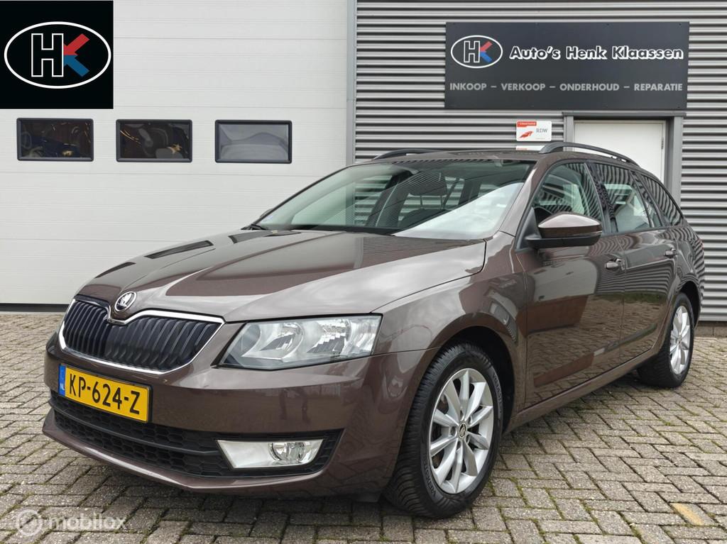 Skoda Octavia Combi 1.0TSi 95pk H6 GT Ambition B. Clima Navi, Bruin, 49 €/maand, Origineel Nederlands, Handgeschakeld