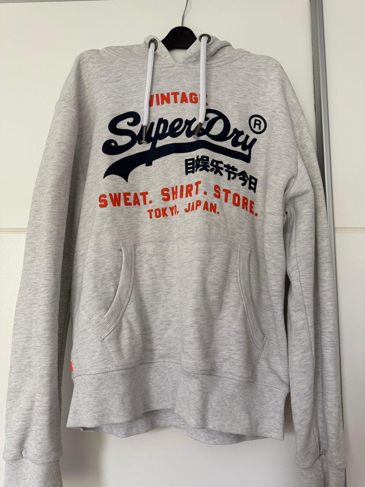 Superdry hoodie grijs maat L, Ophalen of Verzenden, Zo goed als nieuw, Grijs