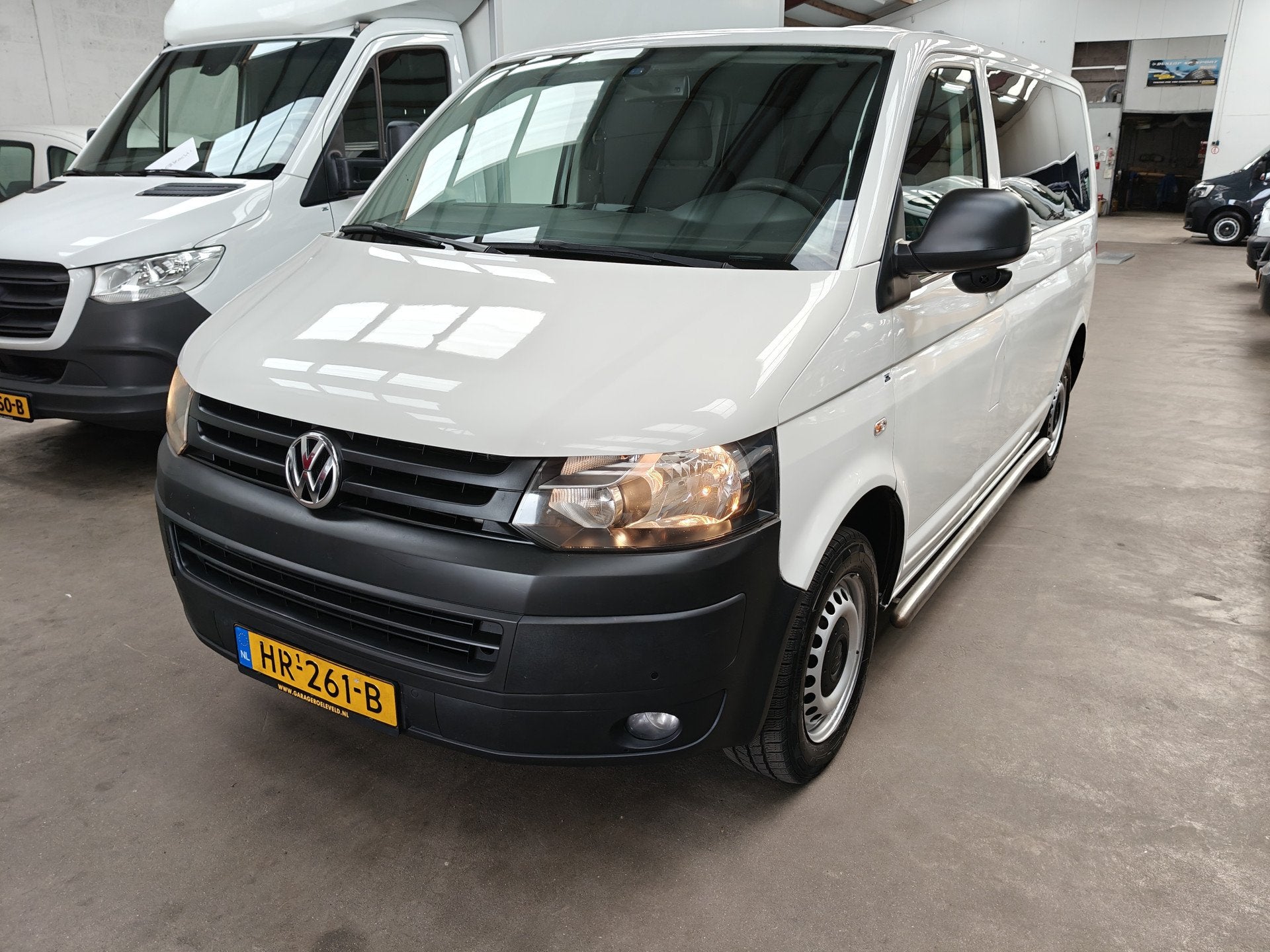 Volkswagen Transporter Kombi 2.0 TDI KOMBI PERSONENBUS AUTOM, Auto's, Volkswagen, Euro 5, Gebruikt, 8 stoelen, 2500 kg