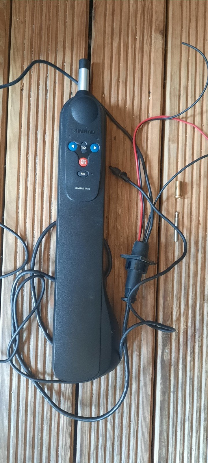 Simrad TP32 Stuurautomaat - Gebruikt, Ophalen of Verzenden, Gebruikt