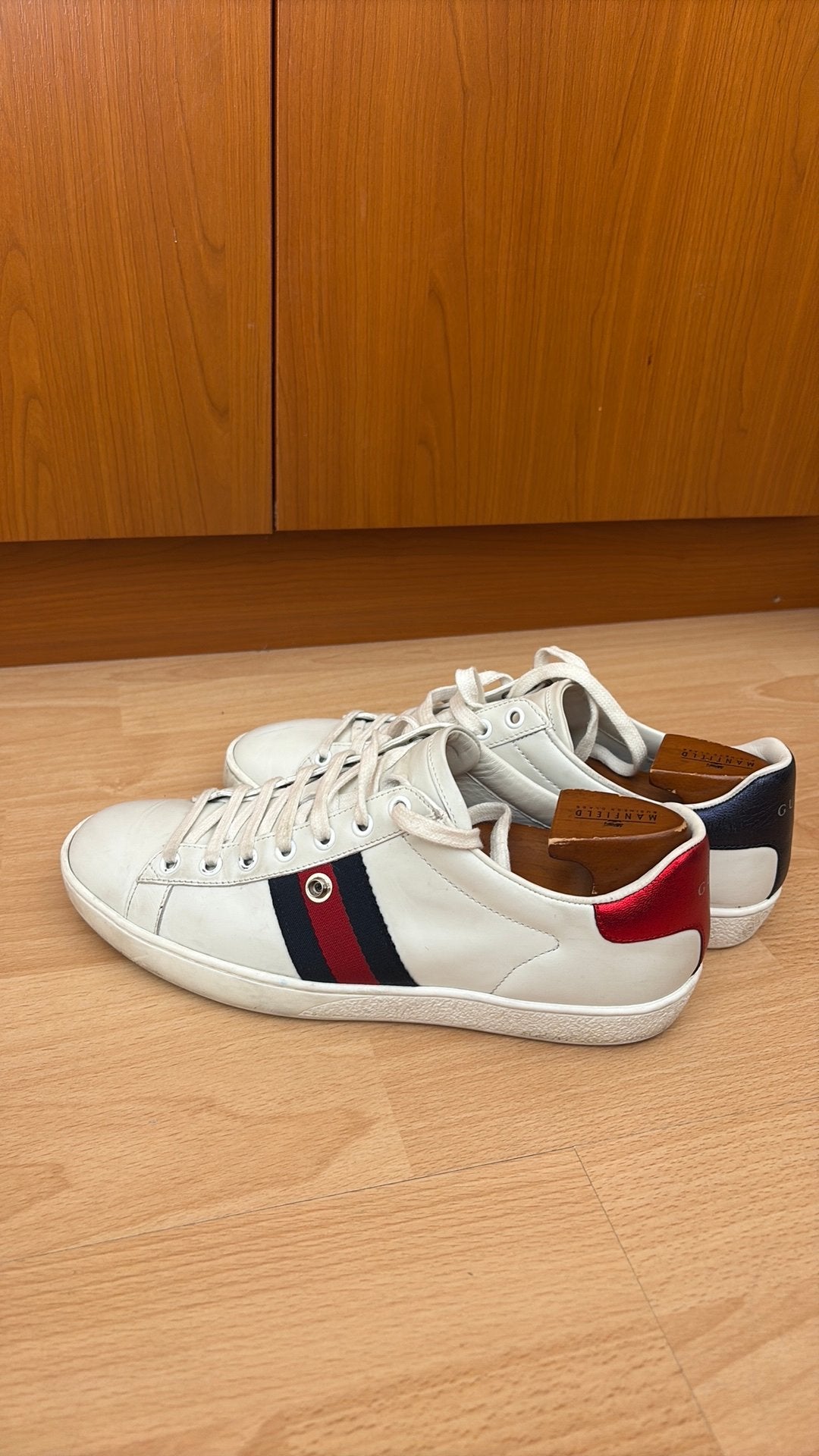 Gucci schoenen, Kleding | Dames, Wit, Ophalen of Verzenden, Sneakers of Gympen, Zo goed als nieuw