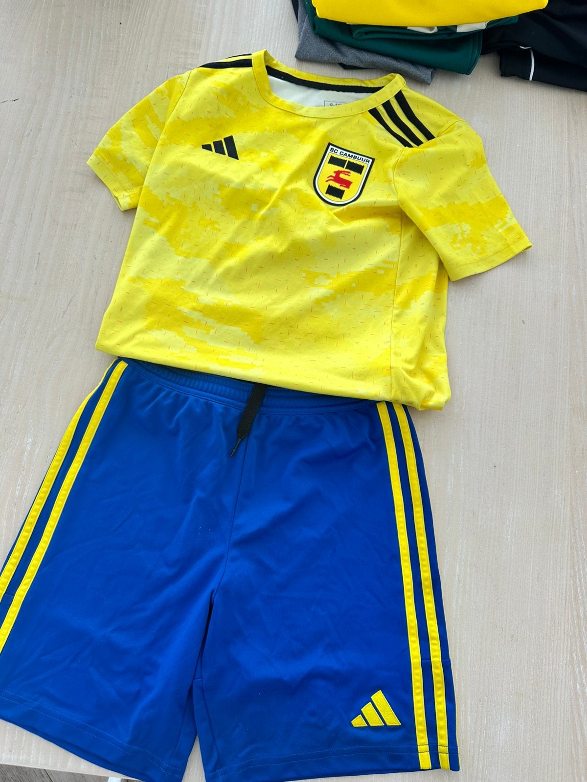 Gym en sport kleding / cambuur adidas, Ophalen of Verzenden, Gebruikt, Shirt