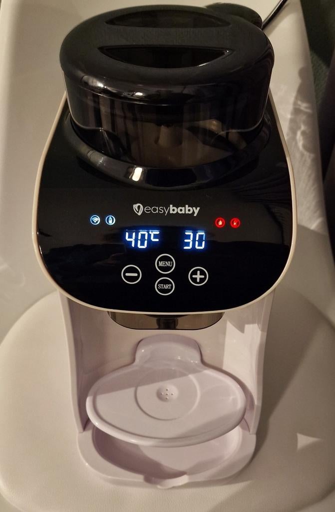 EasyBaby Milk Maker - Snelle automatische flessenmaker, Kinderen en Baby's, Babyvoeding en Toebehoren, Zo goed als nieuw, Flessen- of potjesverwarmer