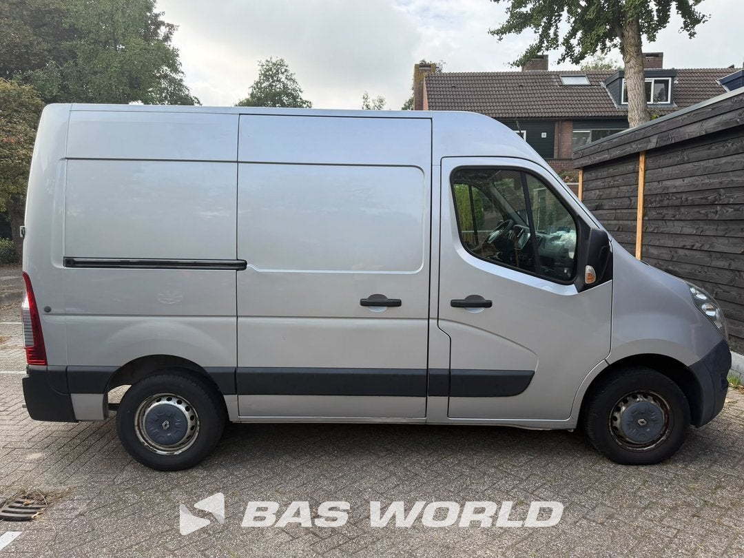 Renault Master 125PK Gesloten Bestelwagen Cruise Control Ele, Auto's, Euro 5, 125 pk, Gebruikt, Renault