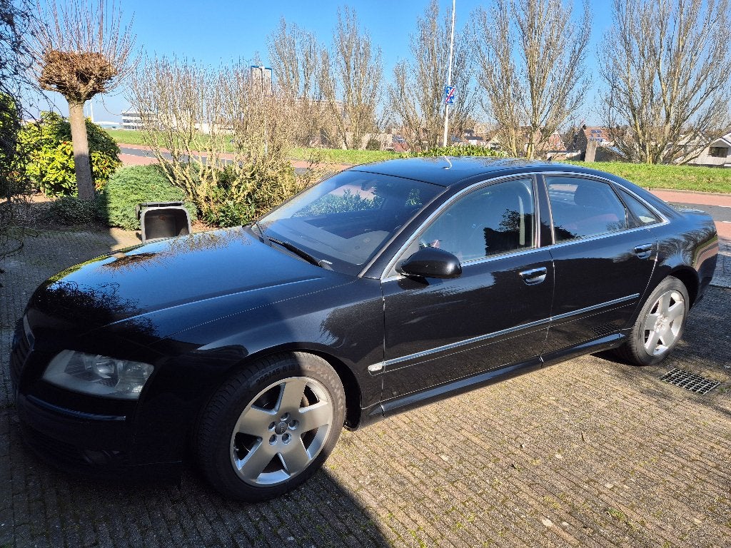 Audi A8 3.0TDI QuattroTiptronic Youngtimer met topuitrusting, Auto's, Audi, Automaat, 232 pk, Zwart, Leder