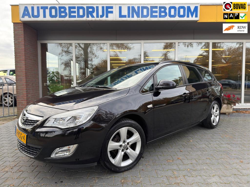 Opel Astra Sports Tourer 1.4 Edition Trekhaak,Airco,Cruise c, Euro 5, Gebruikt, 4 cilinders, Zwart