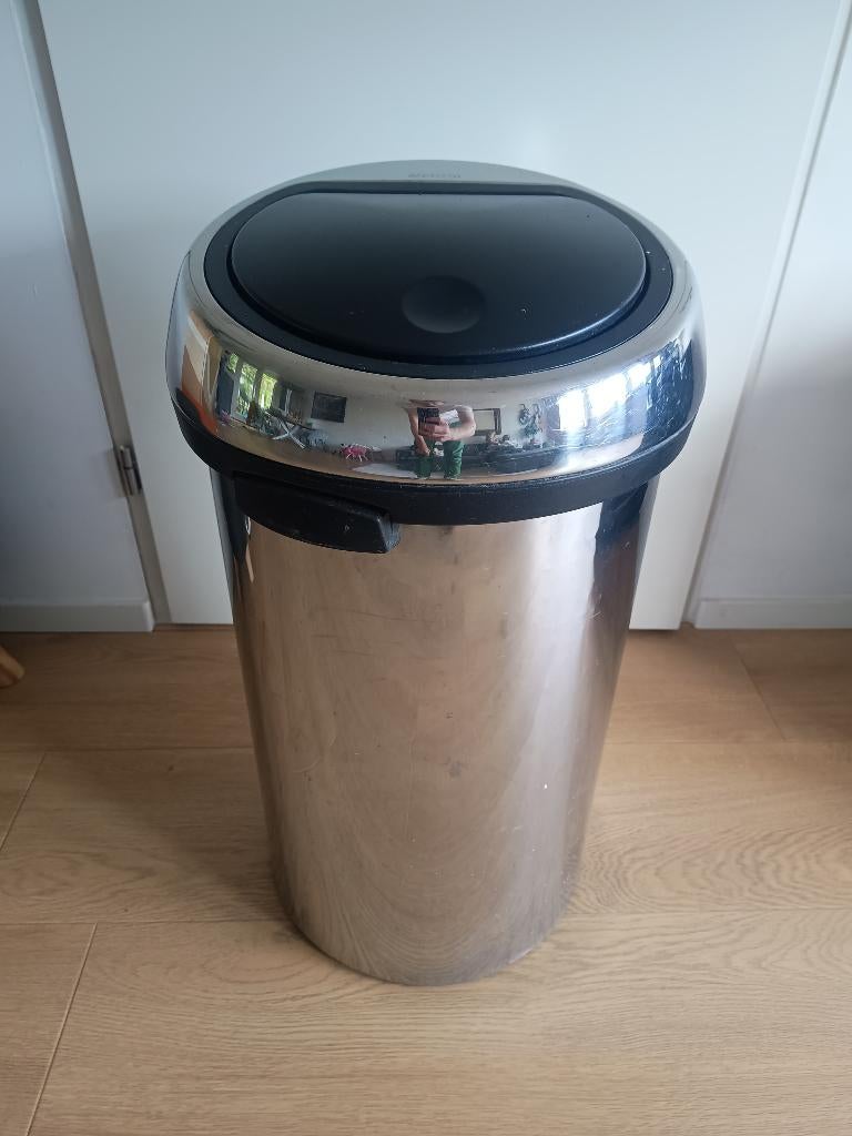 Brabantia prullenbak touch bin, Ophalen, Overige materialen, Gebruikt, 50 tot 75 cm