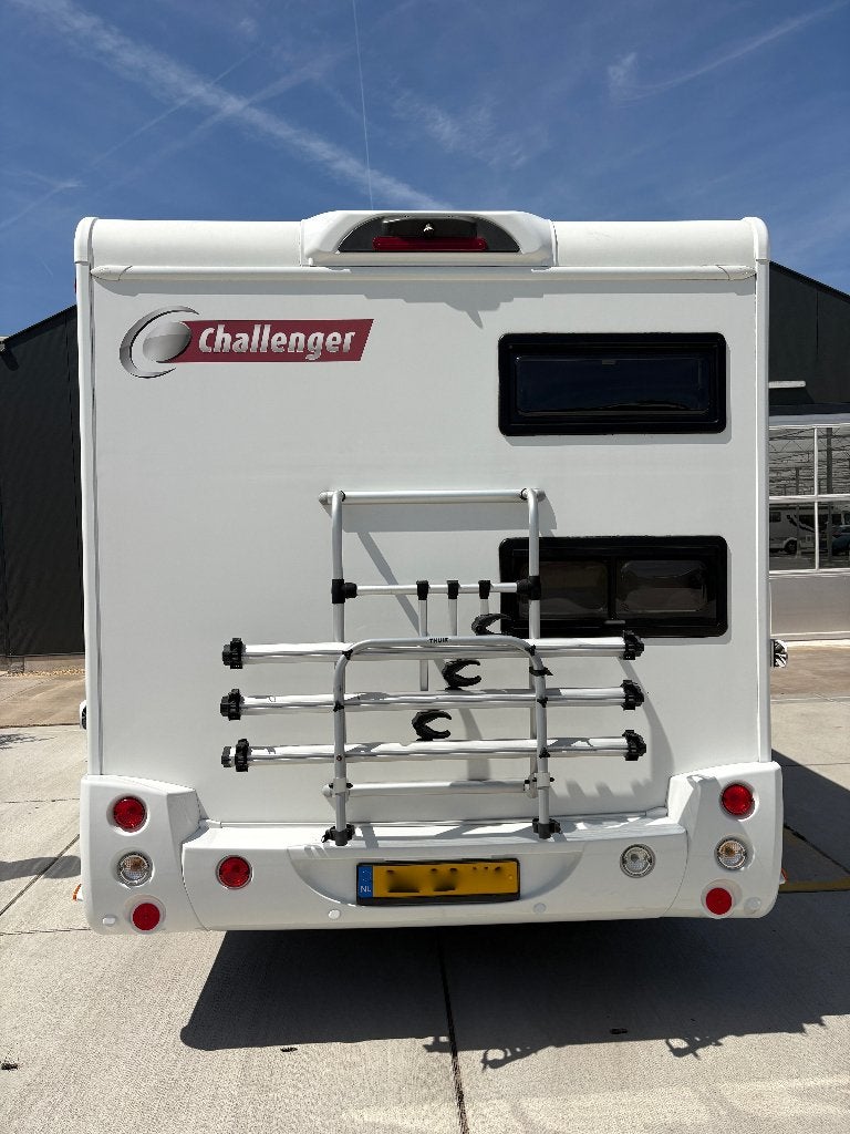 Foto 8 van Challenger C256 | 2019 | 7 zit/slaapplaats, 2x airco Offgrid
