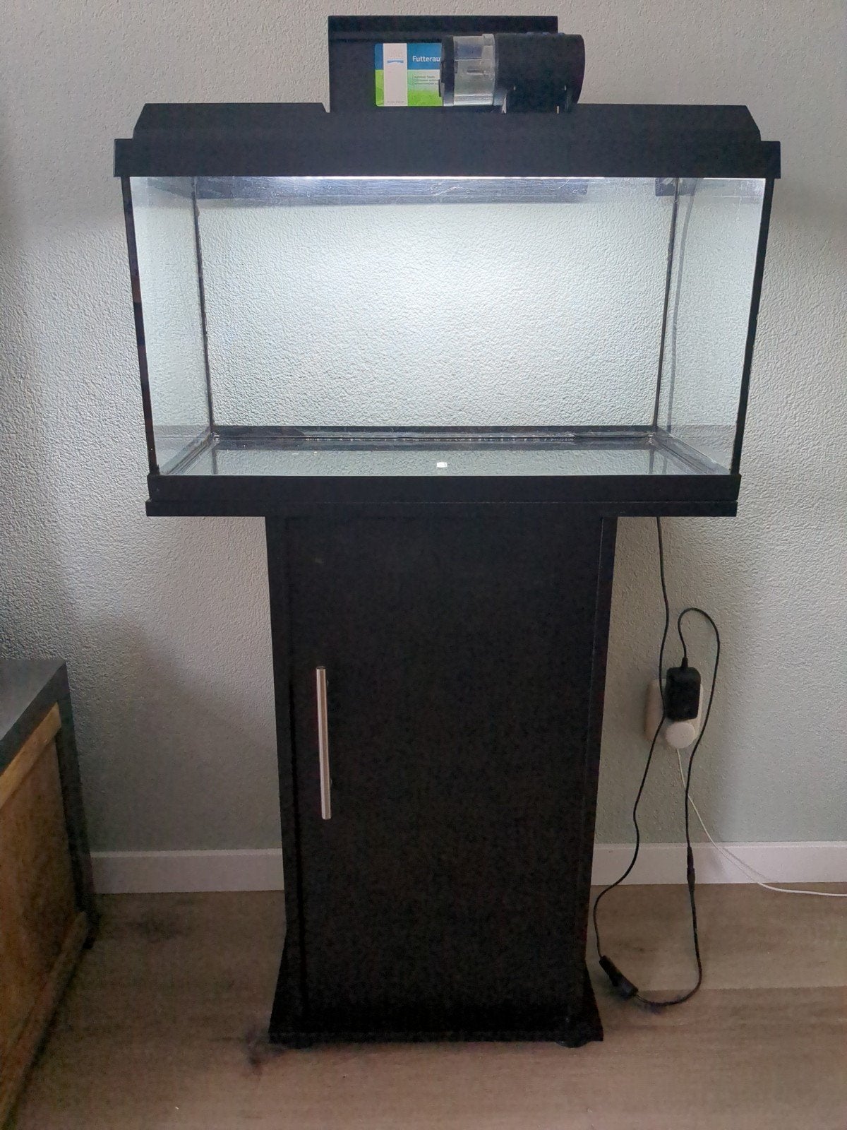 Juwel aquarium 60x30x30 met voederautomaat en verlichting, Ophalen, Gebruikt, Leeg aquarium
