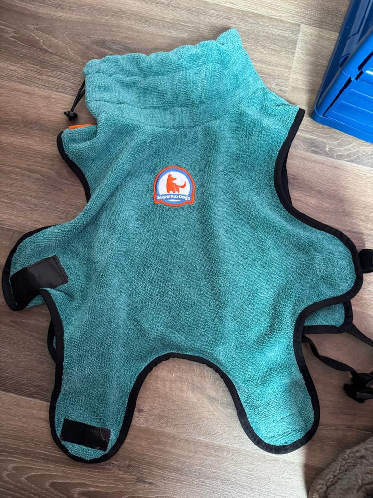 Hondenbadjas microvezel maat 3 XS, Dieren en Toebehoren, Ophalen of Verzenden, Zo goed als nieuw