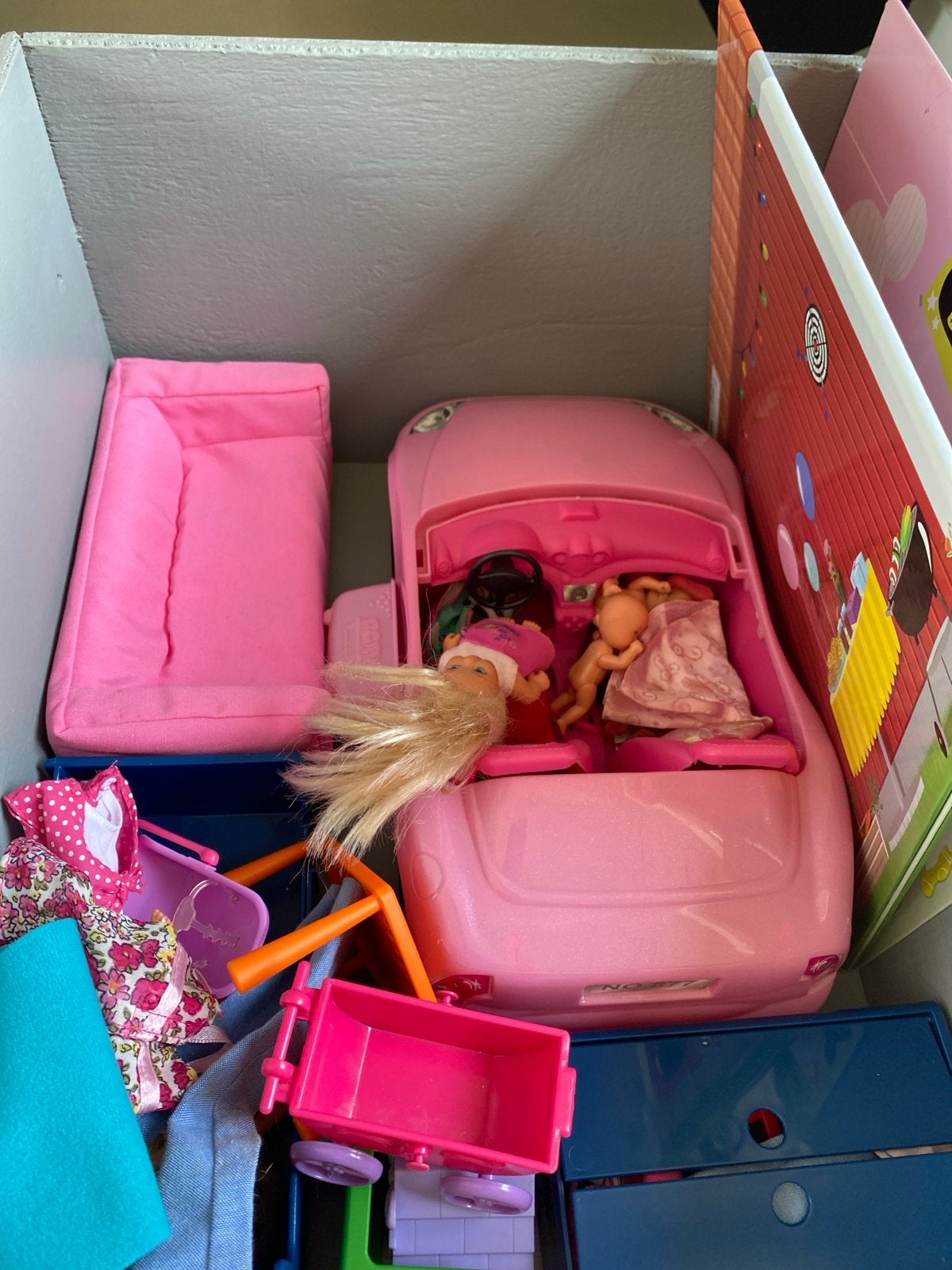 Barbie poppen en accessoires, inclusief auto's, Ophalen of Verzenden, Gebruikt, Barbie