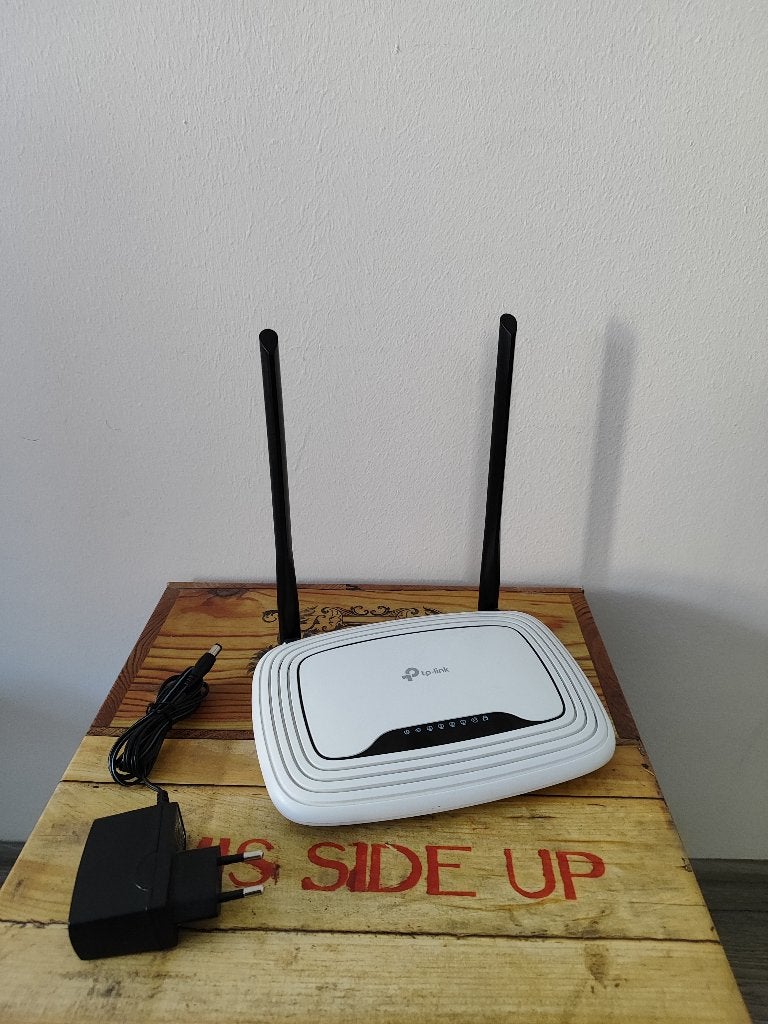 TP-Link TL-WR841N draadloze router (Wi-Fi, 300 Mbps), Ophalen, Zo goed als nieuw, Router, Netgear, TP-Link