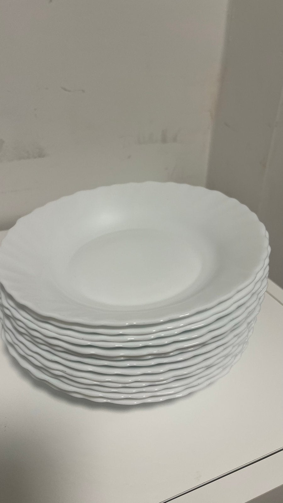 Grote set witte borden: diep, plat en serveerborden, Huis en Inrichting, Ophalen, Gebruikt, Keramiek, Bord(en)