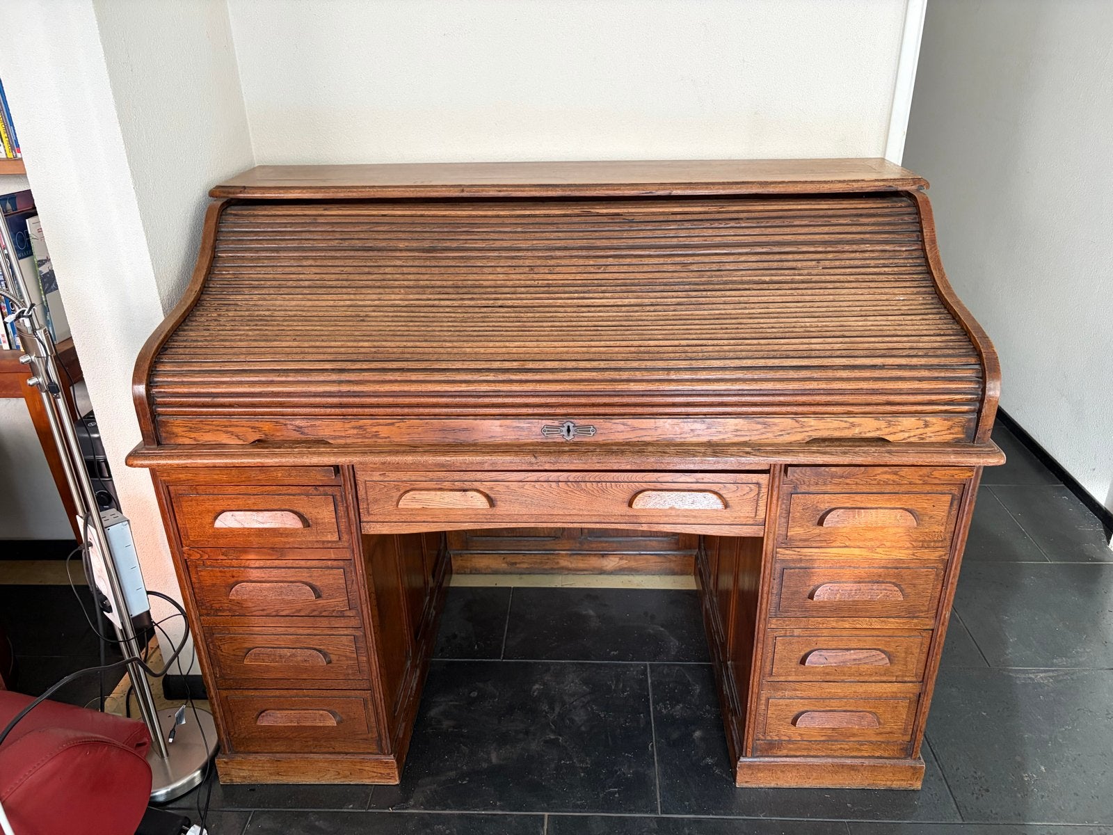 Antiek Eiken Roltop Bureau - Klassiek en Functioneel, Ophalen of Verzenden