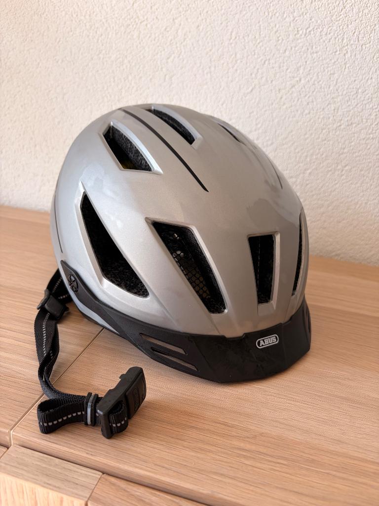 Fietshelm speed pedelec maat M, M, Ophalen of Verzenden, Zo goed als nieuw, Abus