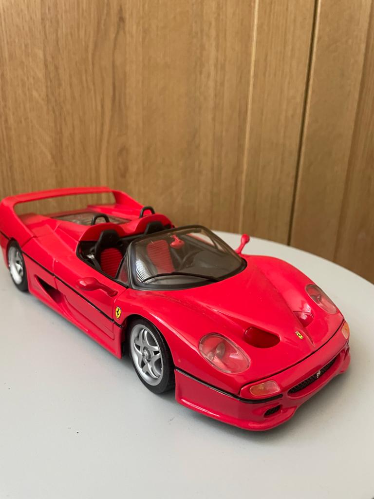 Schaalmodel Ferrari F50 - Maisto 1:18, Hobby en Vrije tijd, Modelauto's | 1:18, Ophalen of Verzenden, Gebruikt, Auto, Maisto