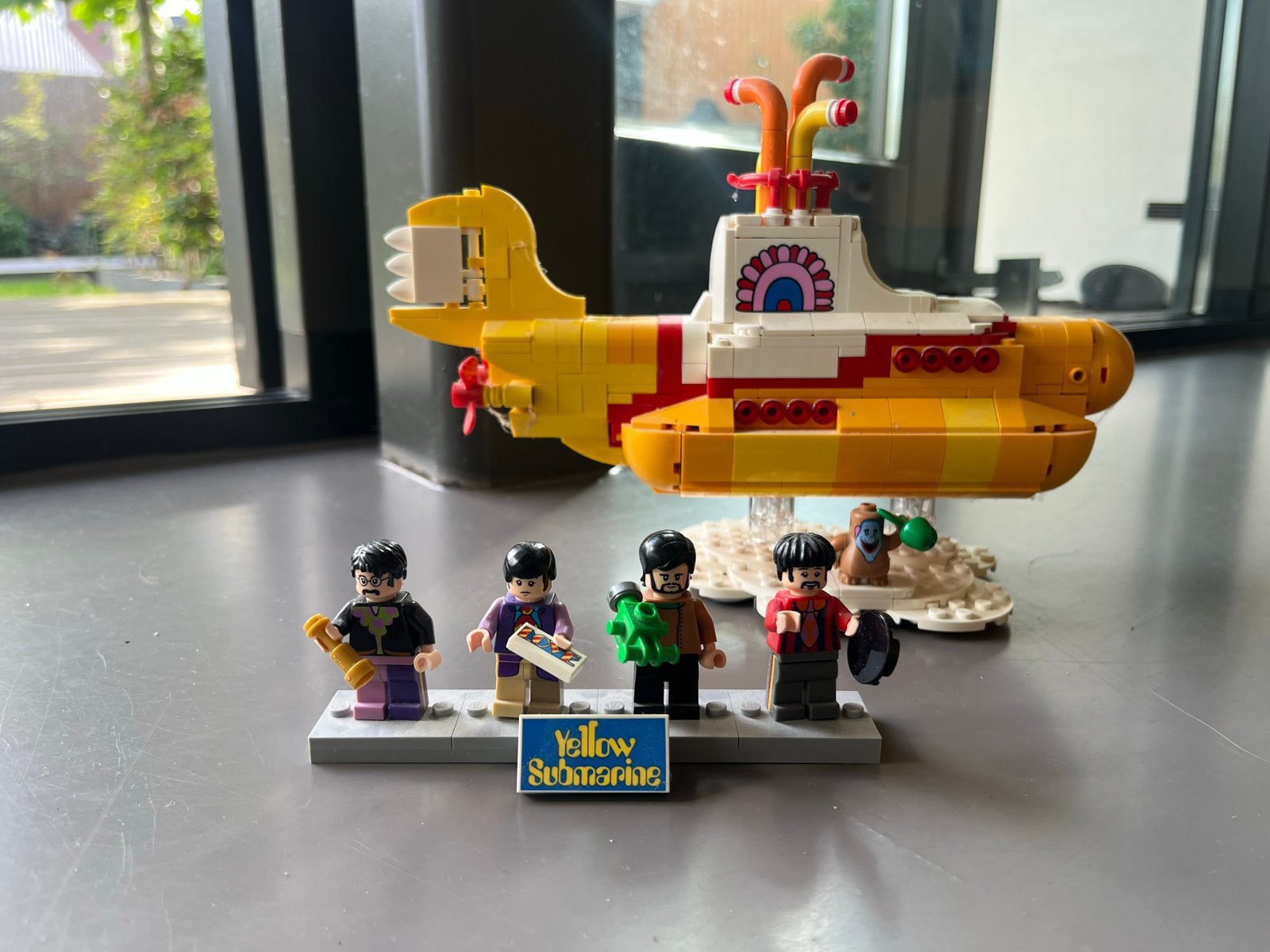 LEGO Ideas The Beatles Yellow Submarine 21306, Ophalen of Verzenden, Gebruikt, Overige merken