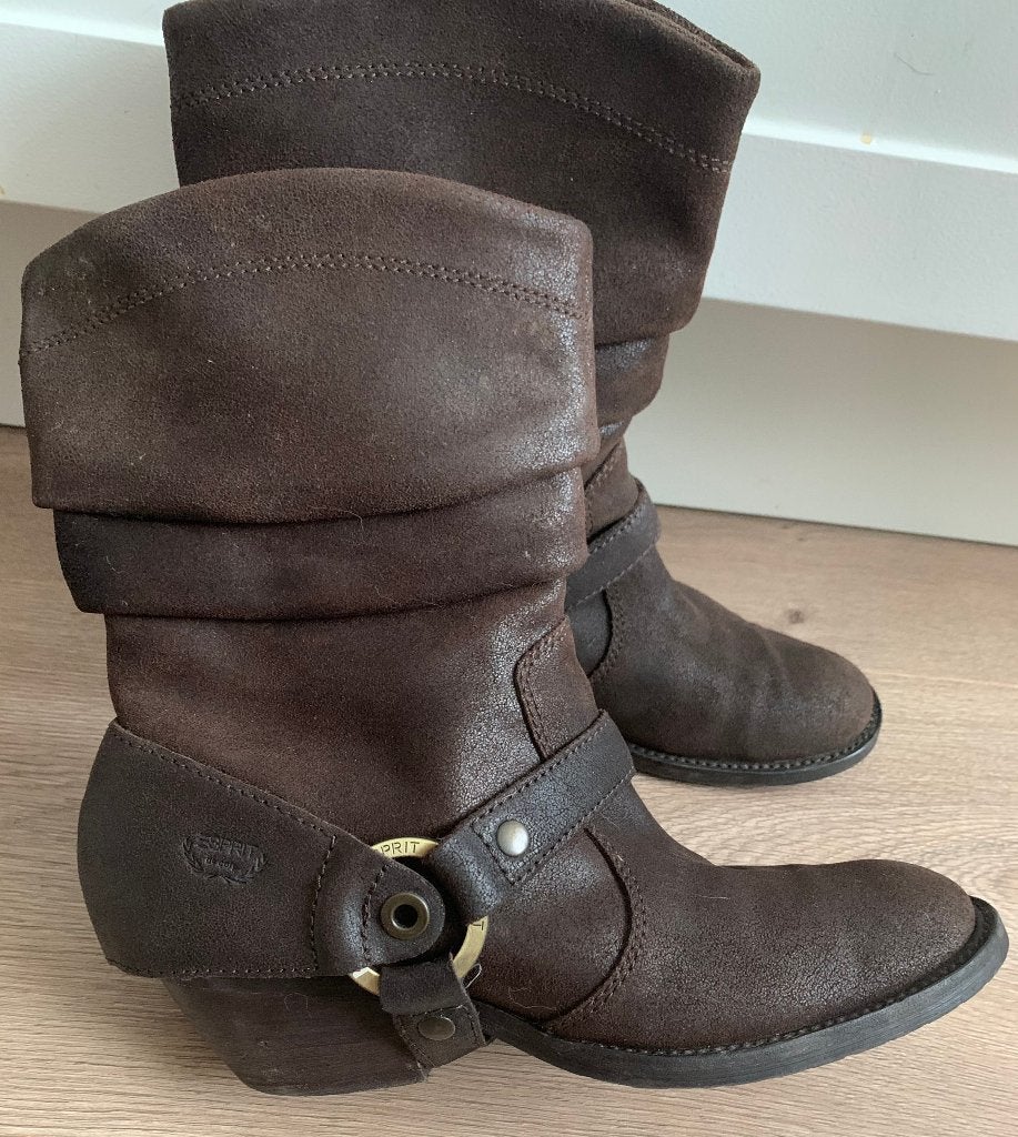 Esprit bruine leren cowboy laarsjes boots bikerlaarsjes 38, Kleding | Dames, Schoenen, Hoge laarzen, Bruin, Zara, Nieuw