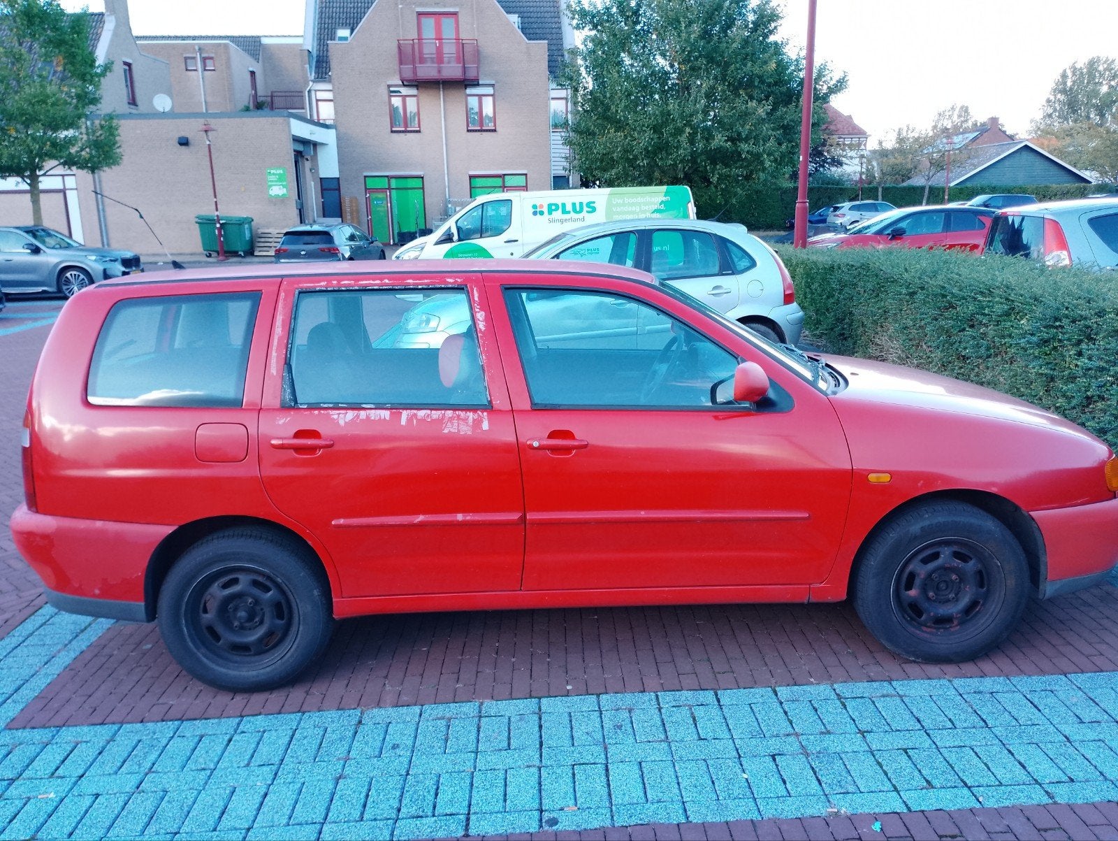 Volkswagen Polo stationwagon 1.6 liter 1998, Auto's, Voorwielaandrijving, 15 km/l, 31 €/maand, 4 cilinders