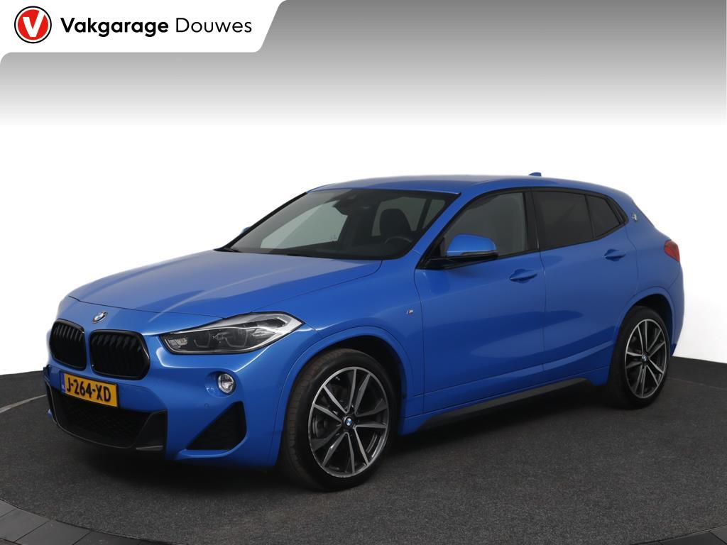 BMW X2 SDrive18i High Executive | Automaat | M-sport | 360, Auto's, Gebruikt, Euro 6, Blauw, Leder