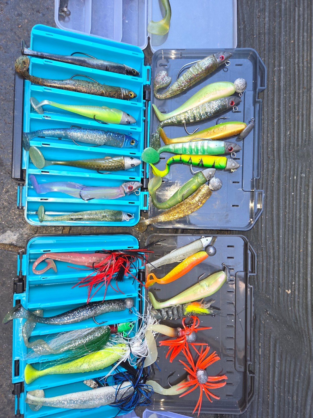 kunstaas voor zeebaars snoek roofvissen  45 delig, Ophalen of Verzenden, Zo goed als nieuw, Dobber of Lood