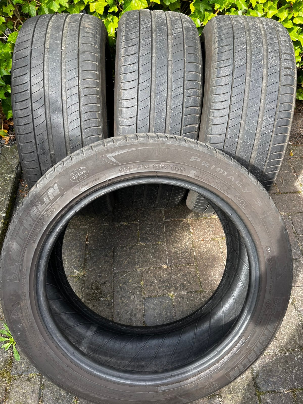 4x Michelin Primacy 3 zomerbanden 245 45 18, 2,5-5mm, Ophalen, Gebruikt