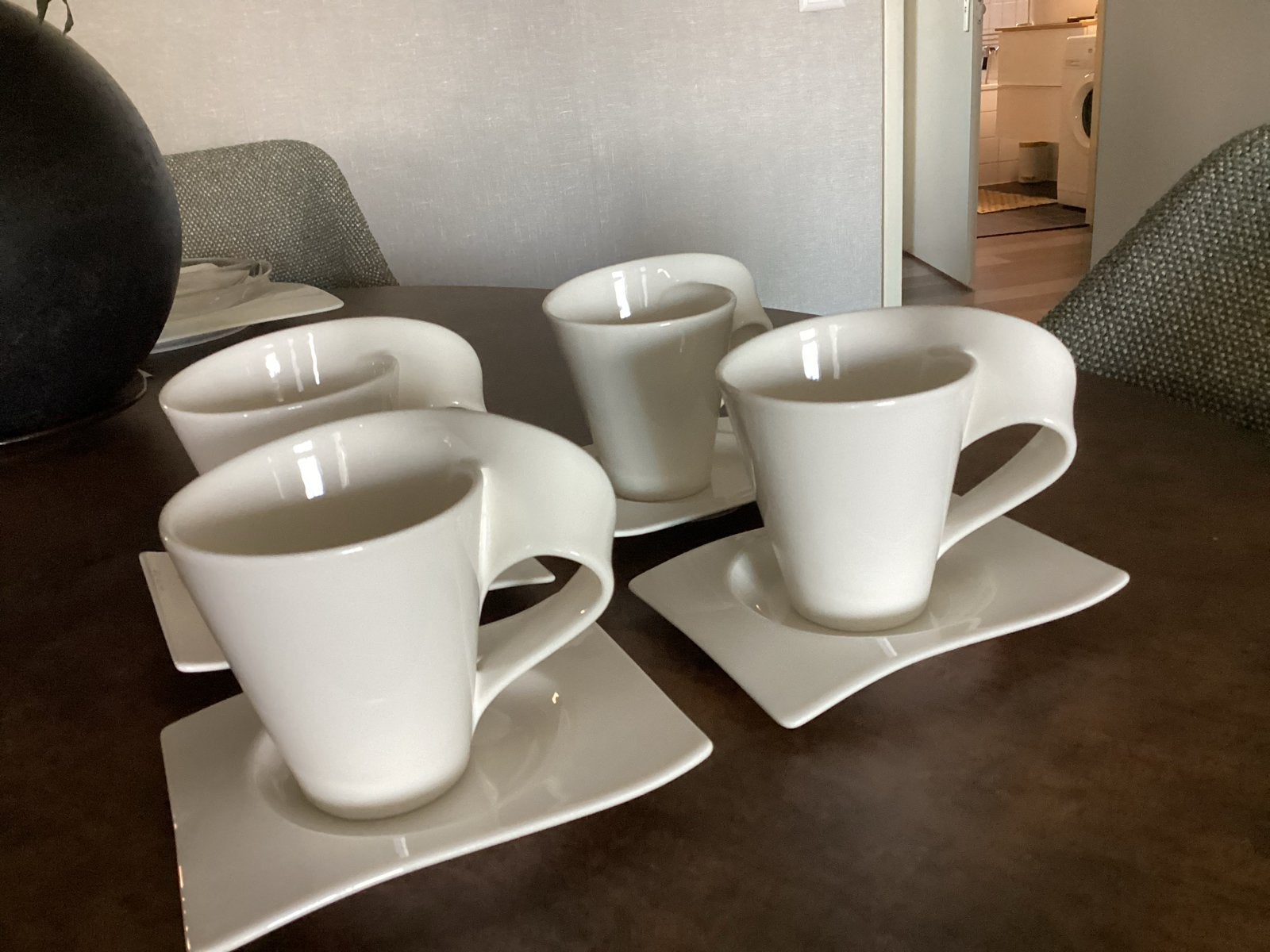 Villeroy & Boch NewWave: 4x beker met schotel, Ophalen, Villeroy & Boch, Zo goed als nieuw, Modern