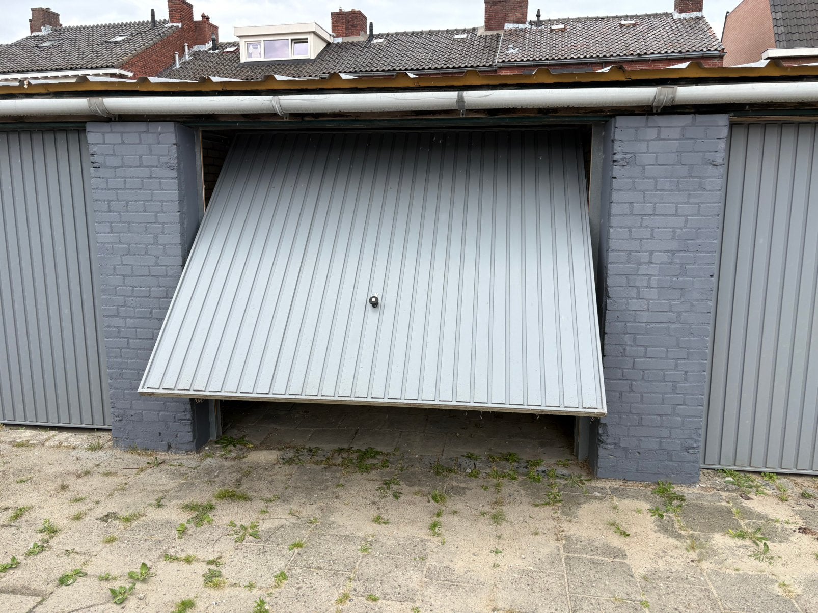 Droge garagebox in Bergen op Zoom – Direct beschikbaar!