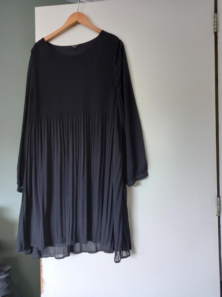 Feestje/bruiloft ?? Super mooie jurk mt 54, Ophalen of Verzenden, Zo goed als nieuw, Zwart, Jurk