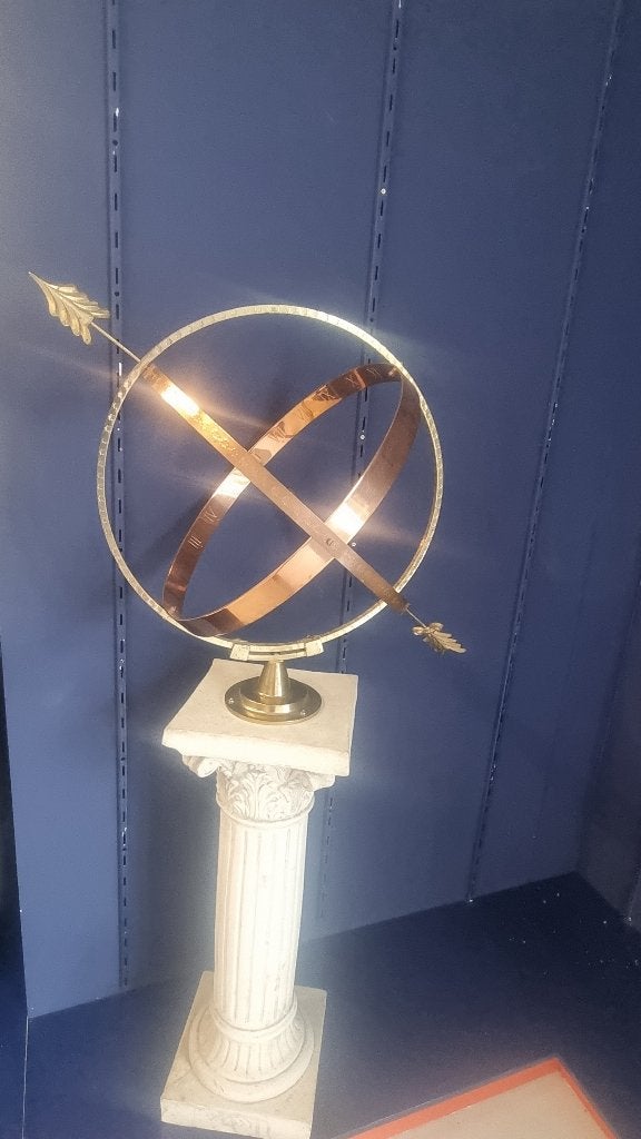 Zonnewijzer/ Armillarium op sokkel nieuw, Ophalen, Nieuw