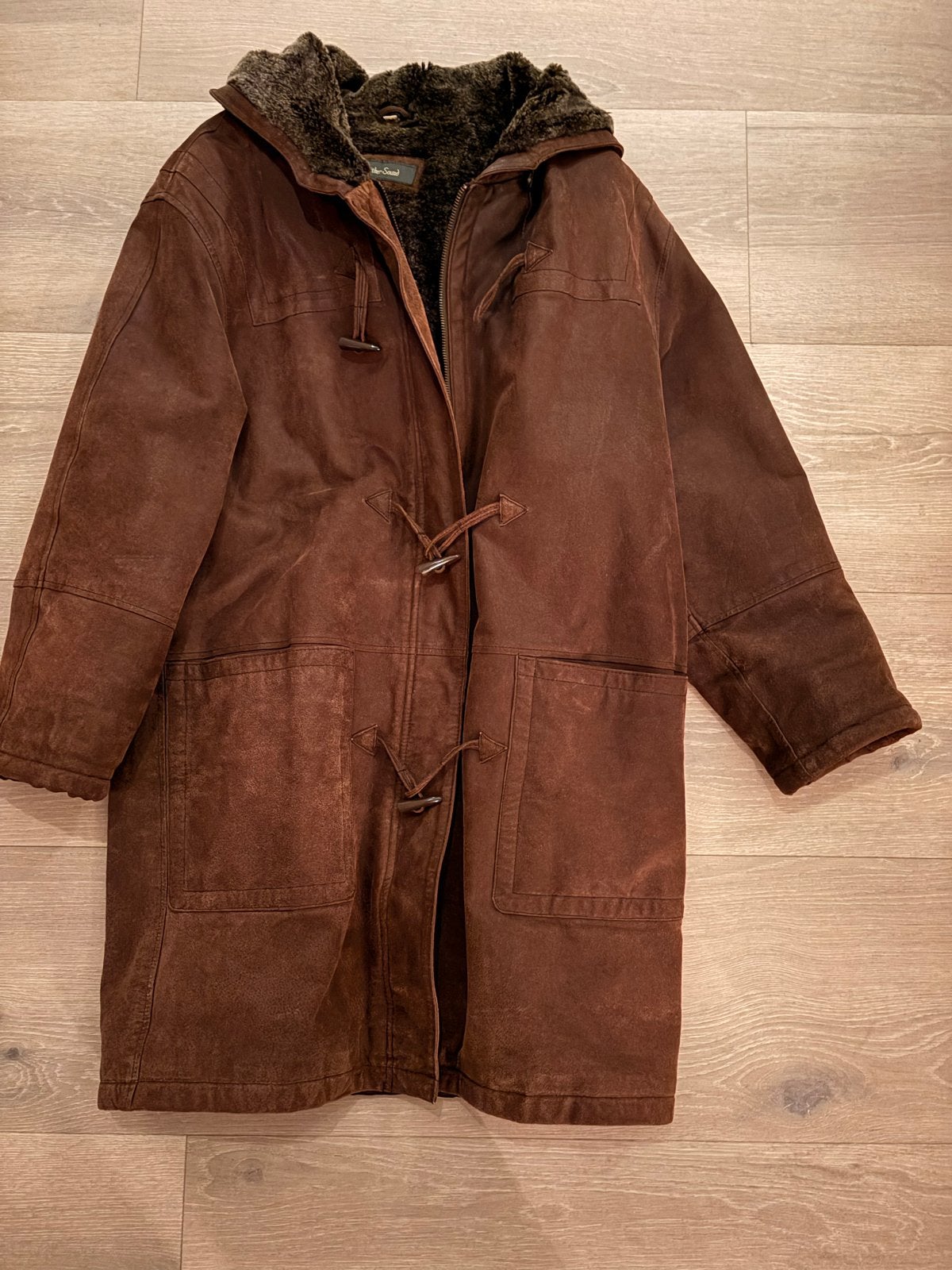 Vintage Warme suède winterjas met capuchon - Maat 38, Ophalen of Verzenden, Gedragen, Maat 38/40 (M), Bruin
