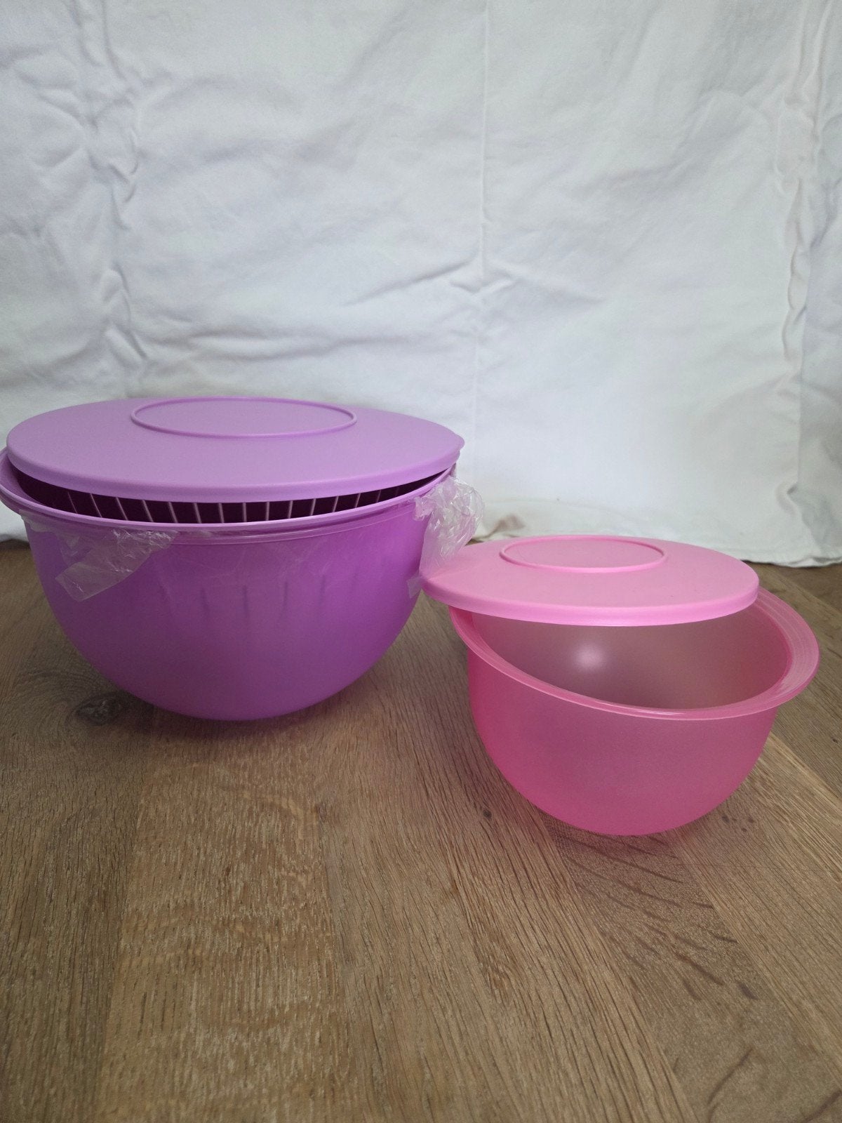 Tupperware kom 4,5 ltr met vergiet + kom 1,3 ltr met deksel, BPA-vrij, Paars, Nieuw, Ophalen of Verzenden