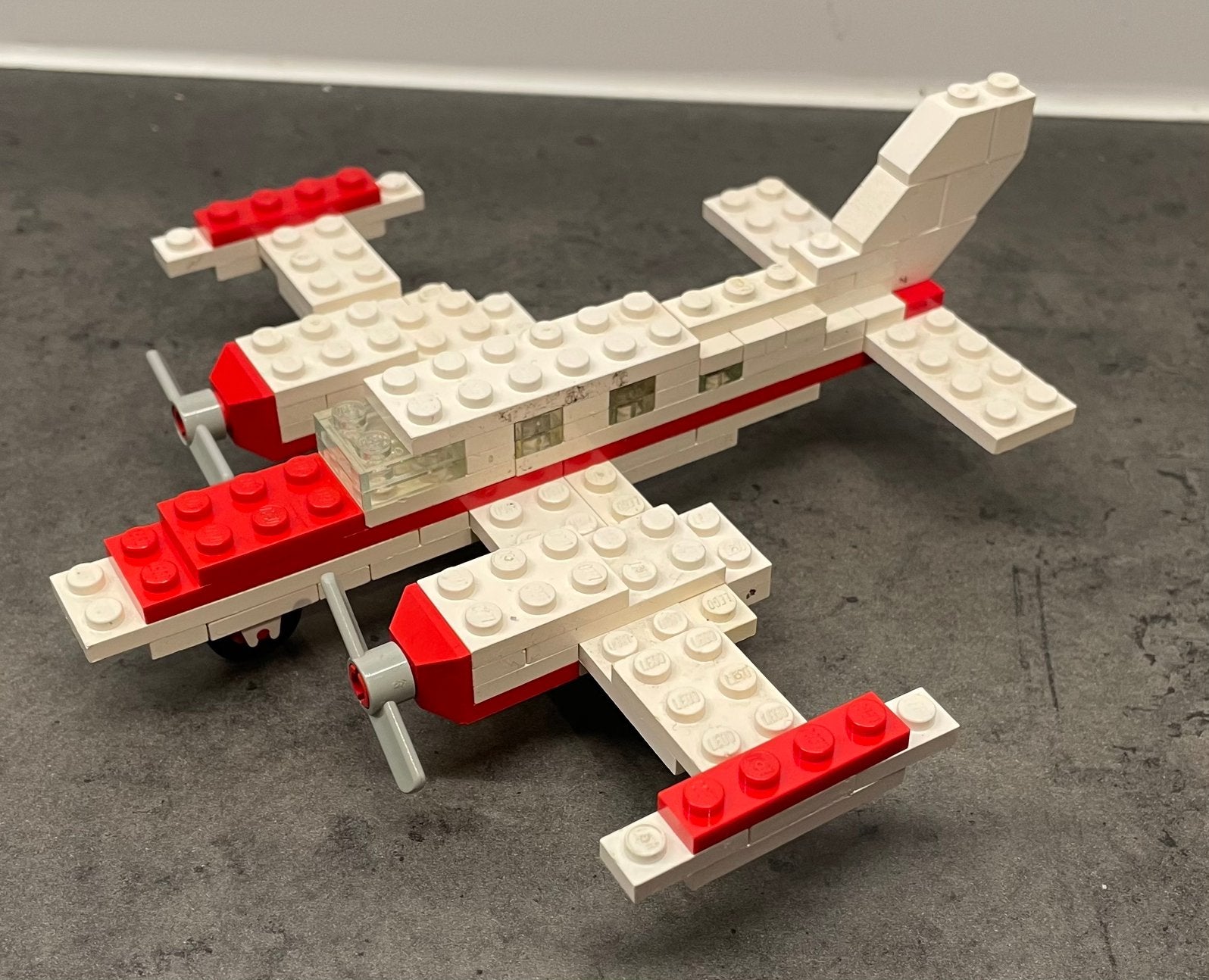 Lego 1601-2 Airliner Martinair, Ophalen of Verzenden, Zo goed als nieuw