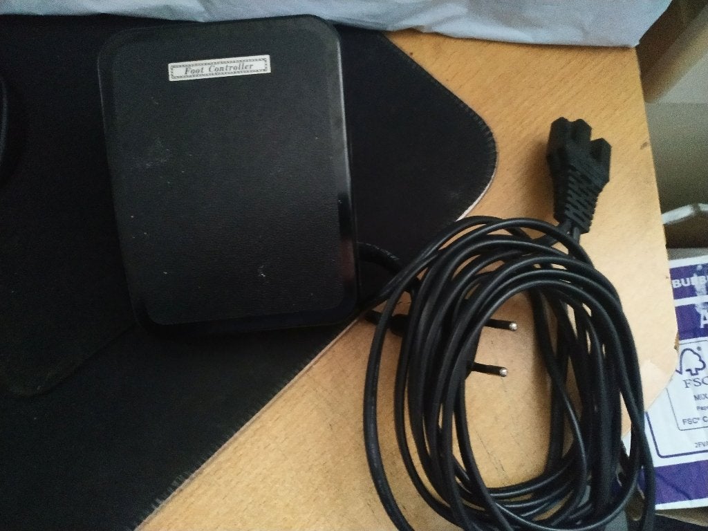 Voetpedaal voor naaimachine, Hobby en Vrije tijd, Naaimachines en Toebehoren, Ophalen of Verzenden, Gebruikt, Naaimachine, Overige merken