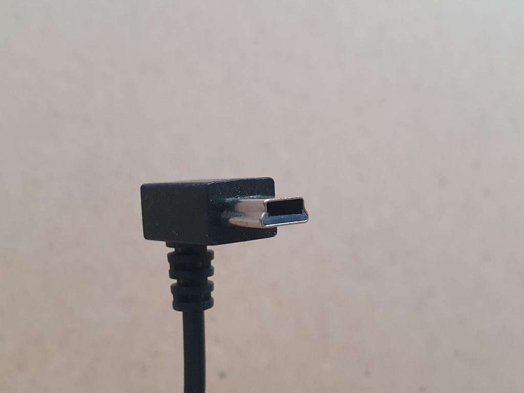 mini-USB kabels (mini-b), Computers en Software, Pc- en Netwerkkabels, Zo goed als nieuw, Ophalen of Verzenden
