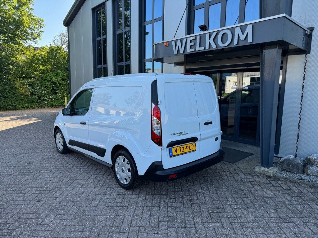 Ford TRANSIT CONNECT 1.5 TDCi Airco, 3-pers, verwarmde voorr, Voorwielaandrijving, 1350 kg, 4 cilinders, 100 pk