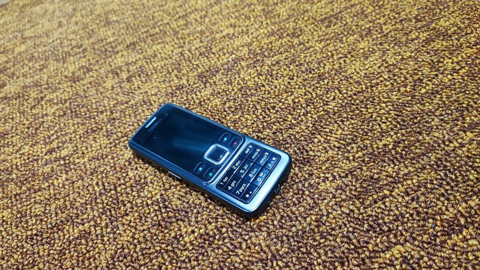 te koop goede nokia 6300 metaal, Telecommunicatie, Mobiele telefoons | Nokia, Ophalen, Overige modellen, Zwart, Zo goed als nieuw